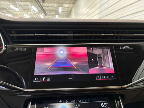 Used 2021 Audi Q7 2.0T Premium Plus image 19