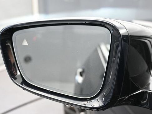 Used 2021 BMW 430i Coupe w/ M Sport Package RWD image 4