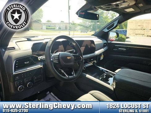 New 2025 Chevrolet Tahoe Premier w/ Sun And Tow Package image 11