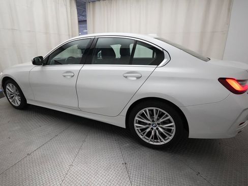 Used 2024 BMW 330i xDrive Sedan AWD/4WD image 33