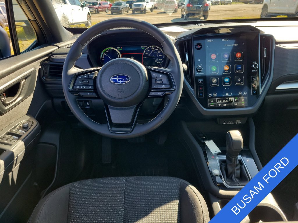 Used 2025 Subaru Forester Premium AWD/4WD image 8