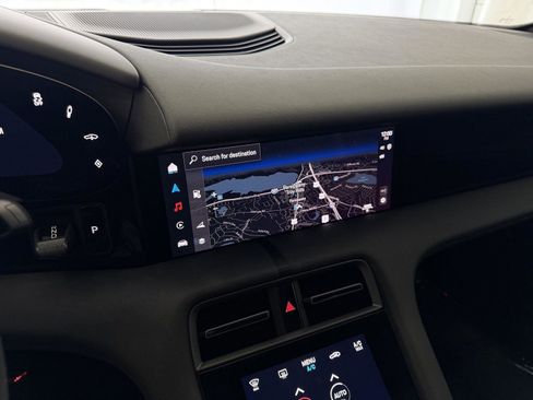 Certified 2025 Porsche Taycan image 23