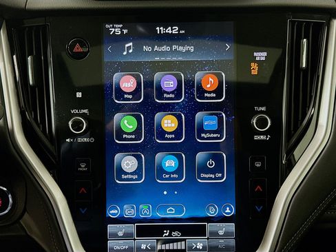 Used 2023 Subaru Outback Limited image 19