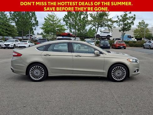 Used 2016 Ford Fusion Titanium FWD image 9