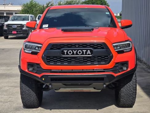 Used 2023 Toyota Tacoma TRD Pro AWD/4WD image 2