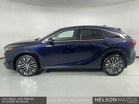 Used 2023 Lexus RX 350 Premium Plus w/ Cold Area Package FWD image 9