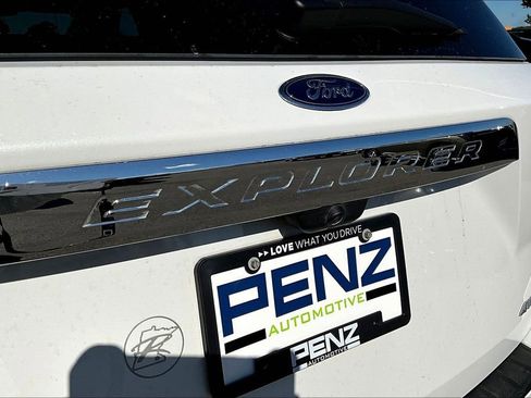 Used 2024 Ford Explorer XLT w/ Class IV Trailer Tow Package AWD/4WD image 21