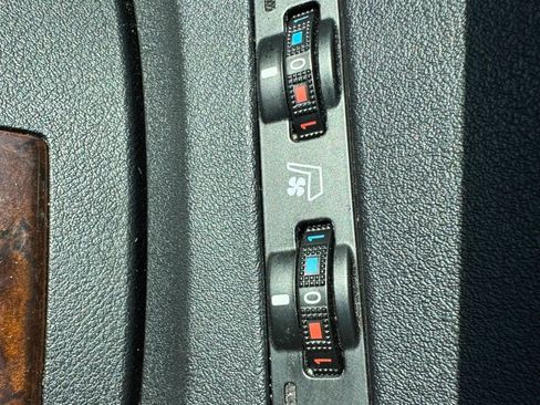 Used 2011 Lexus ES 350 FWD image 25