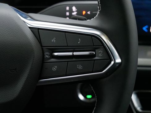 New 2026 Chevrolet Traverse LT w/ Driver Confidence Package image 23