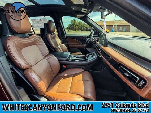 Used 2023 Lincoln Aviator Reserve w/ Equipment Group 201A AWD/4WD image 14