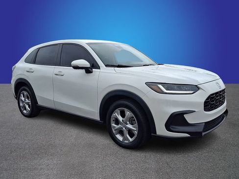 Used 2023 Honda HR-V LX image 3