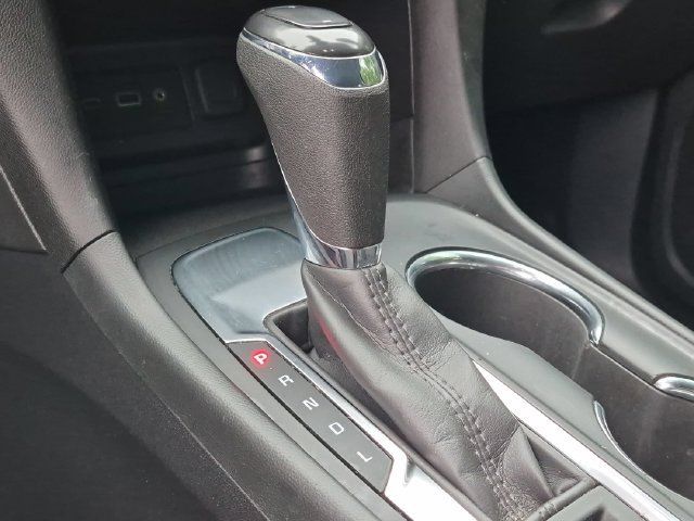 Used 2020 Chevrolet Equinox LT w/ Driver Convenience Package FWD image 12