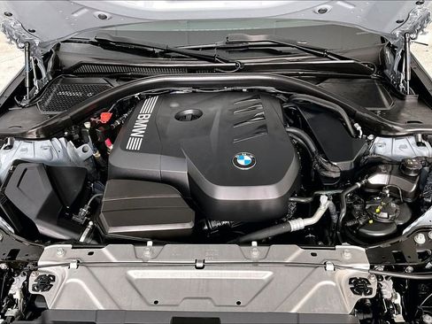 Used 2025 BMW 330i Sedan w/ M Sport Package image 12