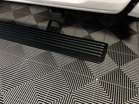 Used 2024 RAM 1500 Limited image 29