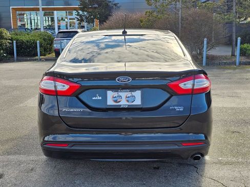 Used 2015 Ford Fusion SE w/ Equipment Group 502A image 6