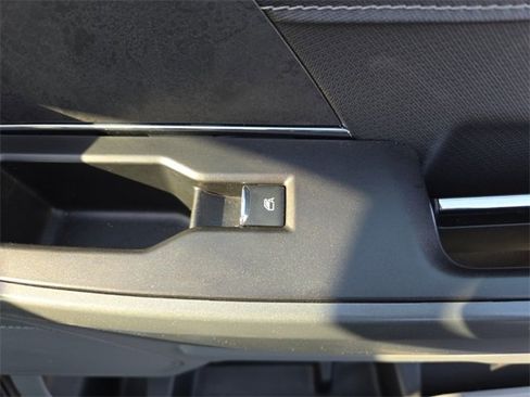 Used 2024 Ford F150 XLT w/ Mobile Office Package image 25