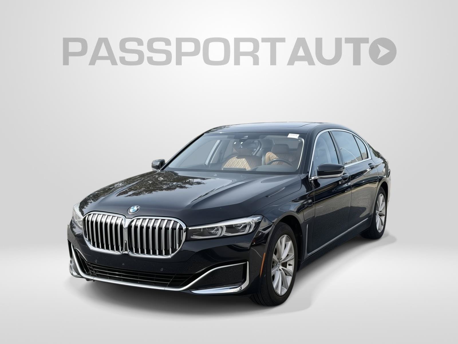 Used 2020 BMW 745e xDrive AWD/4WD image 1