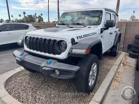 Used 2024 Jeep Wrangler Unlimited Rubicon 4xe w/ Technology Group AWD/4WD image 7