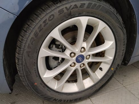 Used 2019 Ford Fusion SE FWD image 31