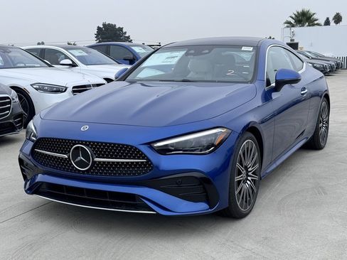 Used 2024 Mercedes-Benz CLE 300 4MATIC Coupe image 7
