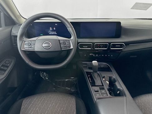 Certified 2026 Nissan Sentra SV w/ SV Convenience Package FWD image 30