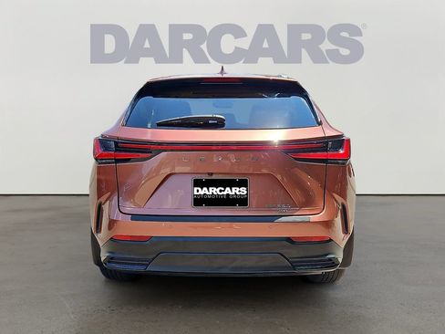 Certified 2025 Lexus NX 350 AWD w/ Accessory Package (2T) image 5