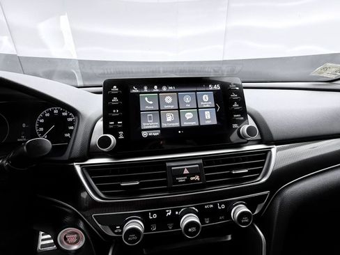 Used 2021 Honda Accord Sport image 30