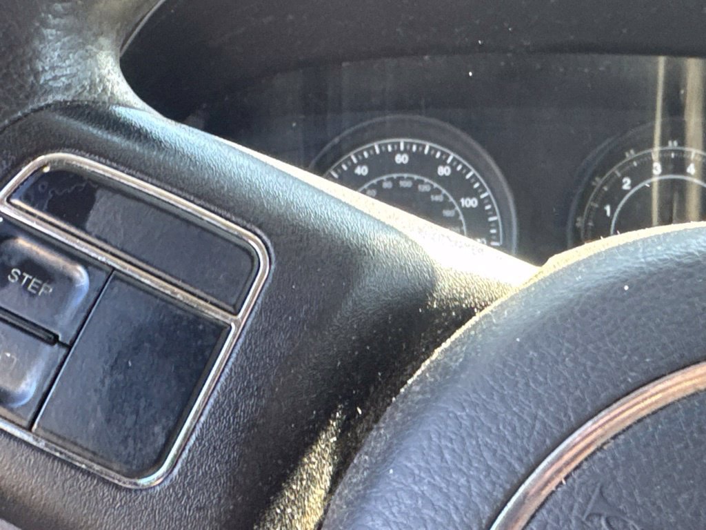Used 2014 Jeep Compass Sport w/ Power Value Group FWD image 18