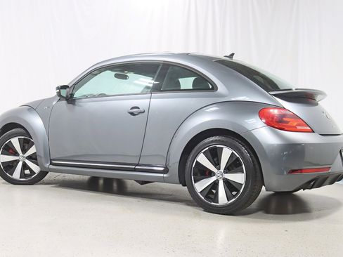 Used 2014 Volkswagen Beetle R-Line FWD image 9