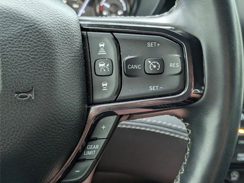 Used 2022 RAM 1500 Limited AWD/4WD image 24