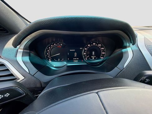 Used 2017 Lincoln MKZ Reserve w/ Technology Package image 40