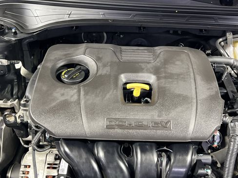 Used 2024 Kia Forte GT-Line image 29