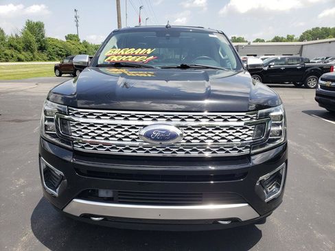 Used 2018 Ford Expedition Platinum AWD/4WD image 2