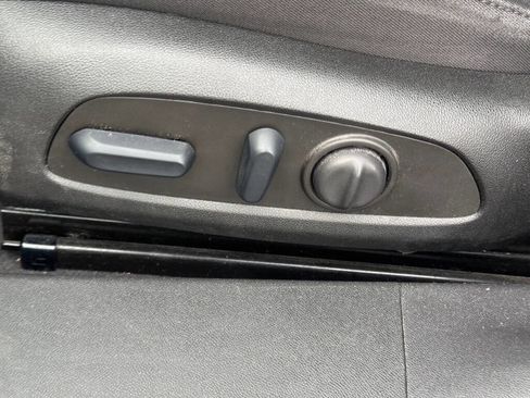 Used 2023 Chevrolet Malibu LT image 4