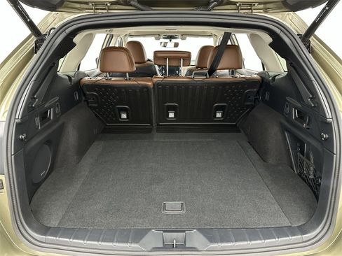 Used 2021 Subaru Outback Touring XT image 24