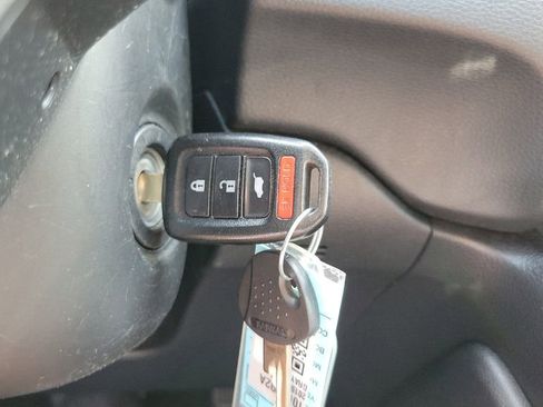 Used 2019 Honda CR-V LX image 23