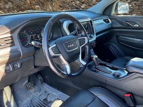 Used 2018 GMC Acadia SLT image 12