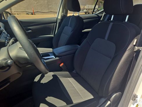 Certified 2025 Nissan Sentra SV FWD image 13