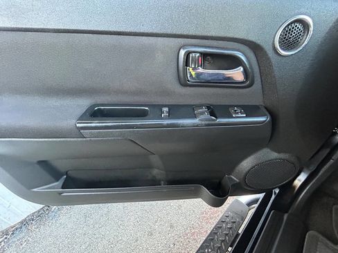 Used 2012 GMC Canyon SLE image 21