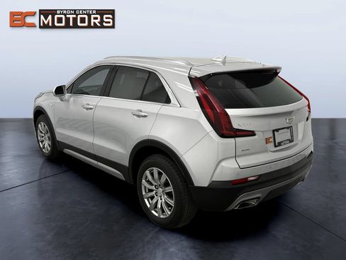 Used 2019 Cadillac XT4 Premium Luxury w/ Driver Awareness Package AWD/4WD image 4