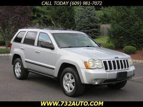 Used 2008 Jeep Grand Cherokee Laredo image 3