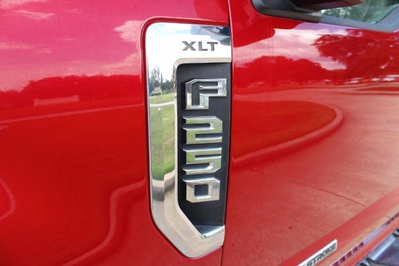 Used 2021 Ford F250 XLT w/ XLT Value Package AWD/4WD image 24