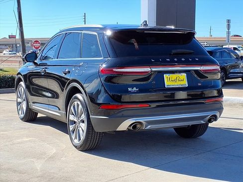 Certified 2022 Lincoln Corsair Reserve w/ Equipment Group 201A AWD/4WD image 4