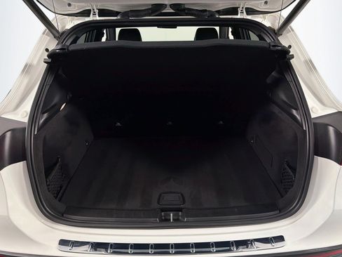 Certified 2023 Mercedes-Benz GLA 250 image 23