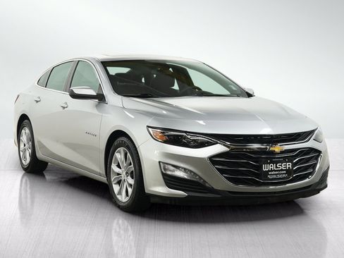 Used 2021 Chevrolet Malibu LT FWD image 7