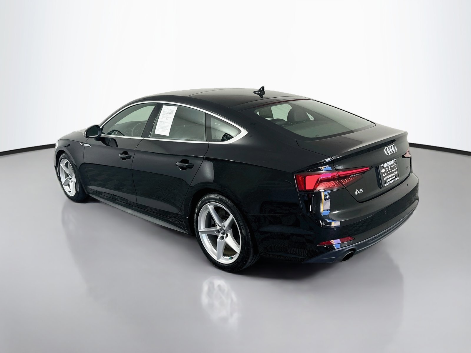 Used 2019 Audi A5 2.0T Premium Plus w/ Premium Plus AWD/4WD image 5