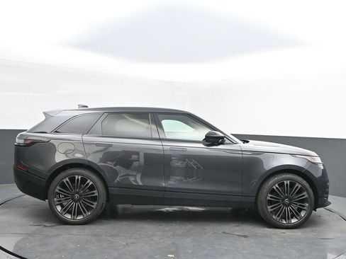 New 2026 Land Rover Range Rover Velar Dynamic SE image 3