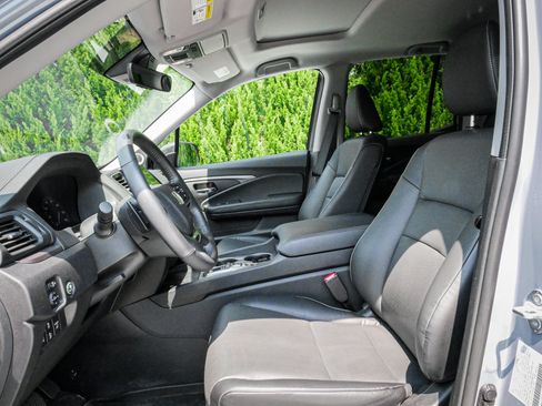 Used 2025 Honda Ridgeline RTL image 7
