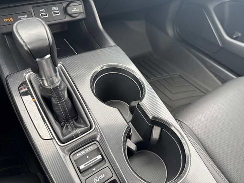 Used 2024 Honda Civic Touring image 32