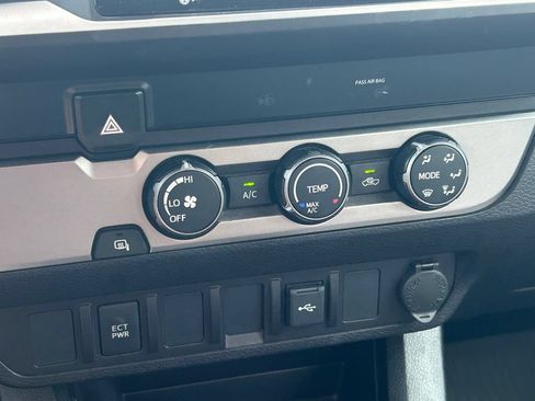 Used 2021 Toyota Tacoma SR w/ SR Convenience Package RWD image 24